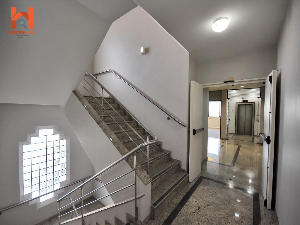 Excelente prédio comercial monousuário com auditório no bairro da luz