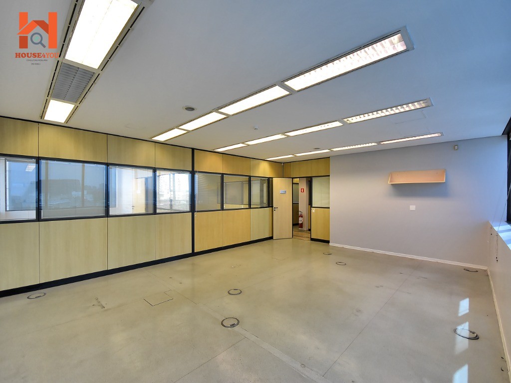 Excelente prédio comercial monousuário com auditório no bairro da luz