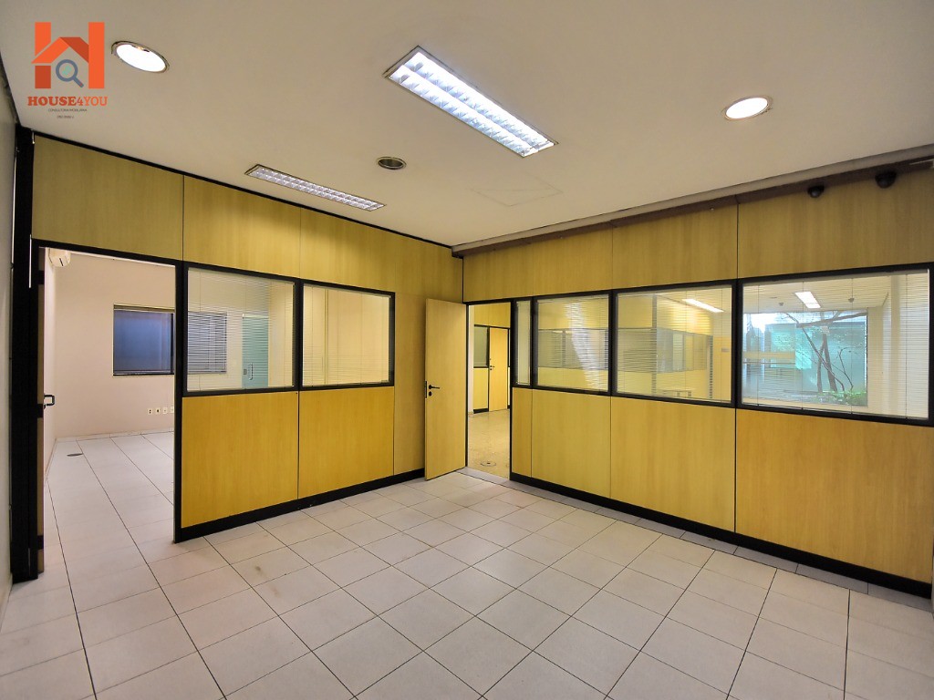 Excelente prédio comercial monousuário com auditório no bairro da luz