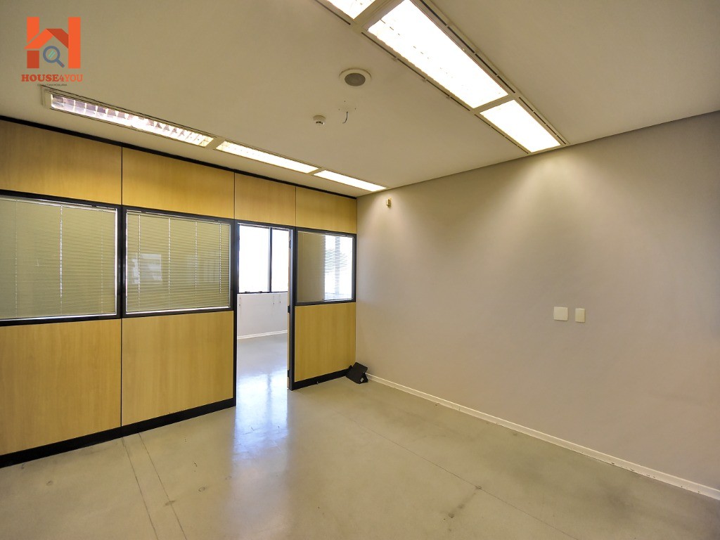 Excelente prédio comercial monousuário com auditório no bairro da luz