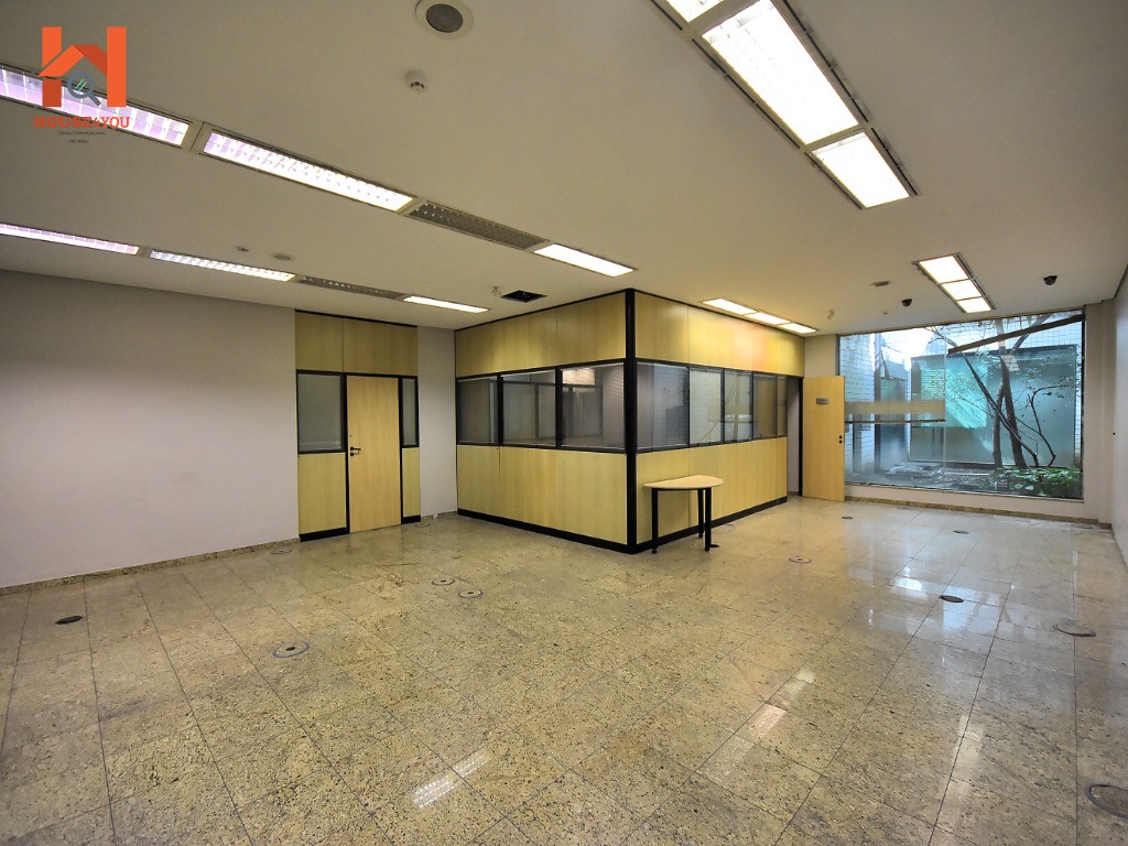 Excelente prédio comercial monousuário com auditório no bairro da luz
