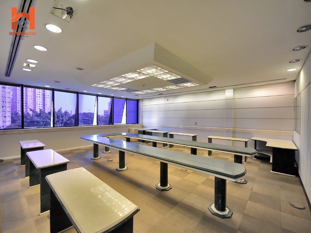Excelente prédio comercial monousuário com auditório no bairro da luz