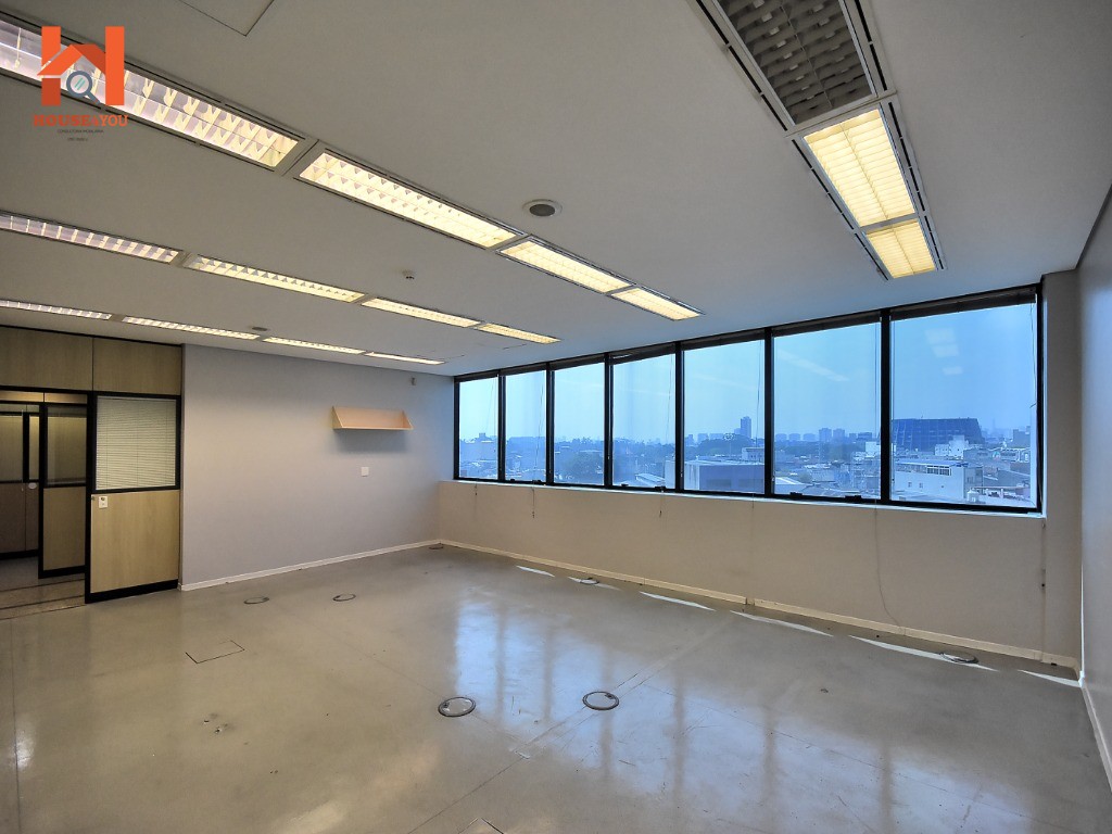 Excelente prédio comercial monousuário com auditório no bairro da luz