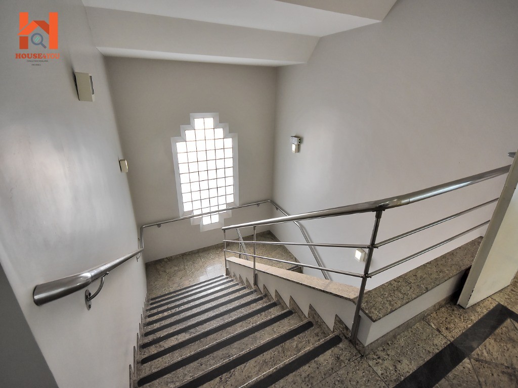 Excelente prédio comercial monousuário com auditório no bairro da luz