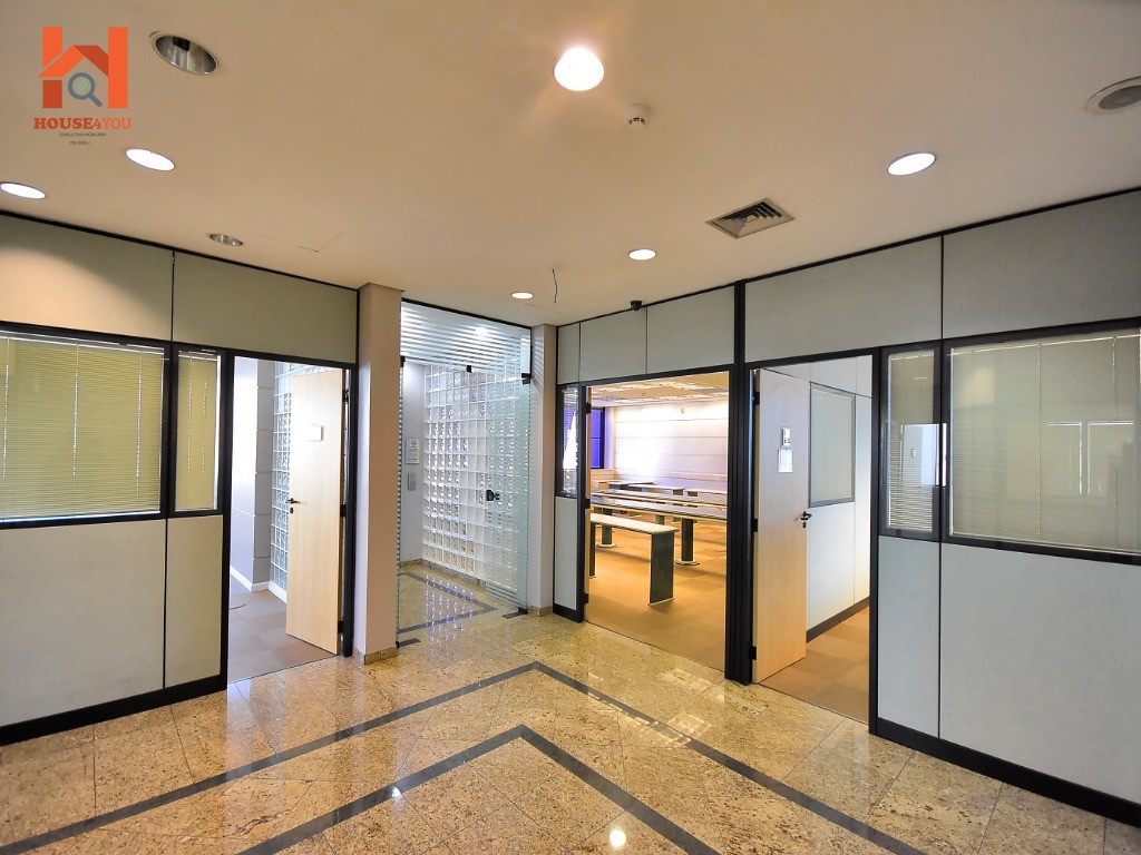 Excelente prédio comercial monousuário com auditório no bairro da luz