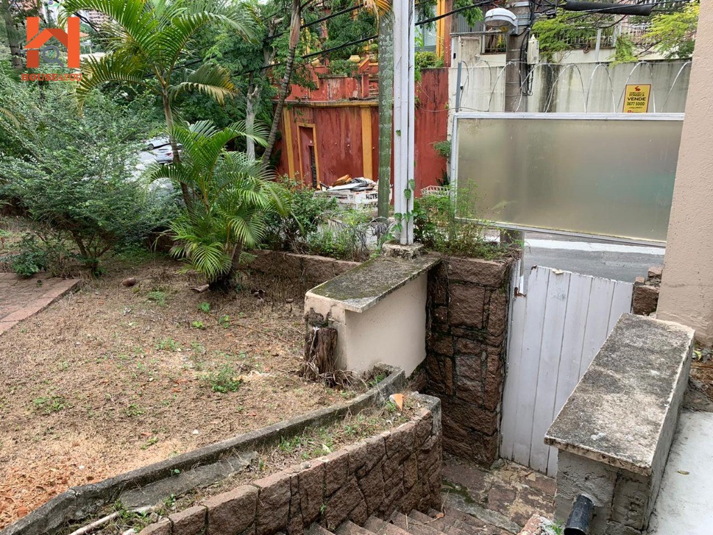 Casa Comercial para Locação ou Venda ideal para clínicas, escolas, escritórios de arquitetura, escritórios de advocacia, consulados