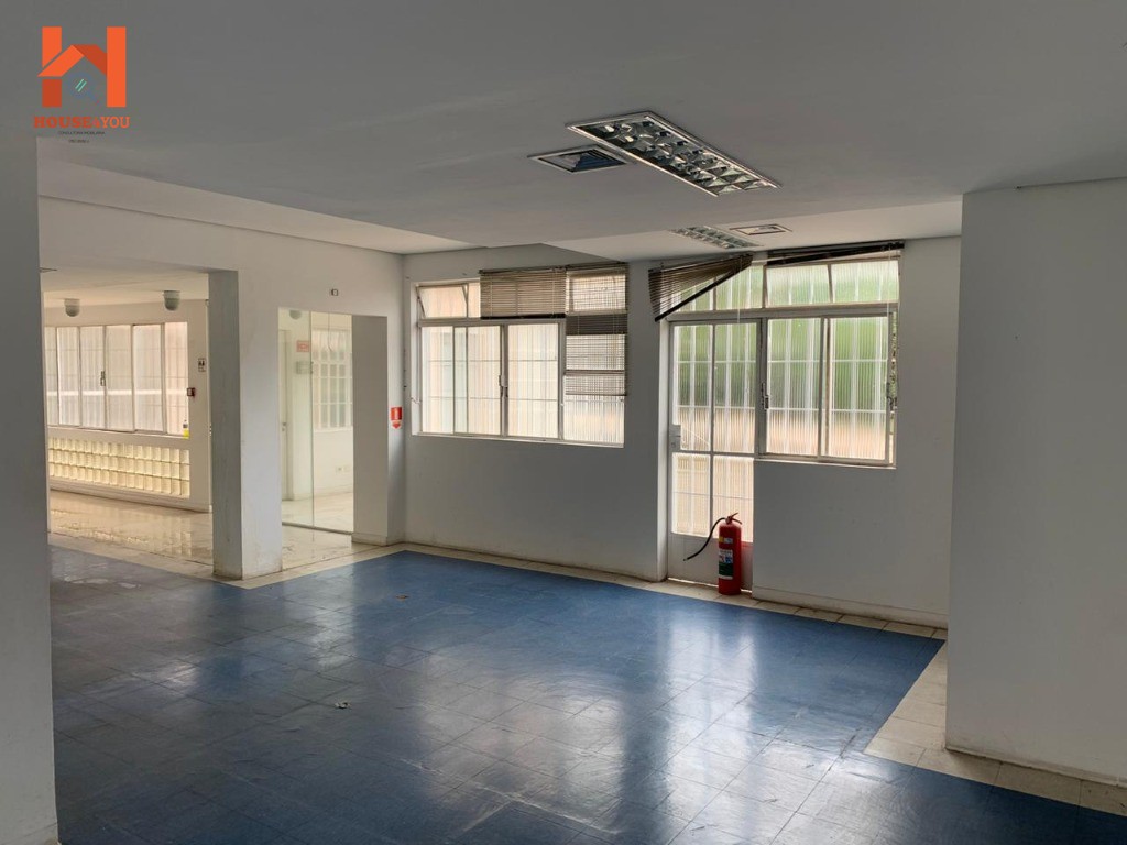 Casa Comercial para Locação ou Venda ideal para clínicas, escolas, escritórios de arquitetura, escritórios de advocacia, consulados