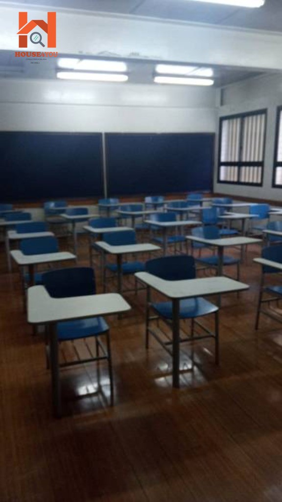 Prédio comercial, no bosque da saúde de 1.150m², ideal para 