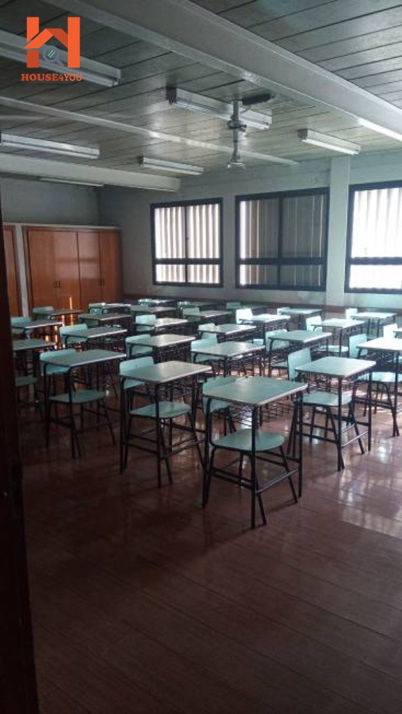 Prédio comercial, no bosque da saúde de 1.150m², ideal para 