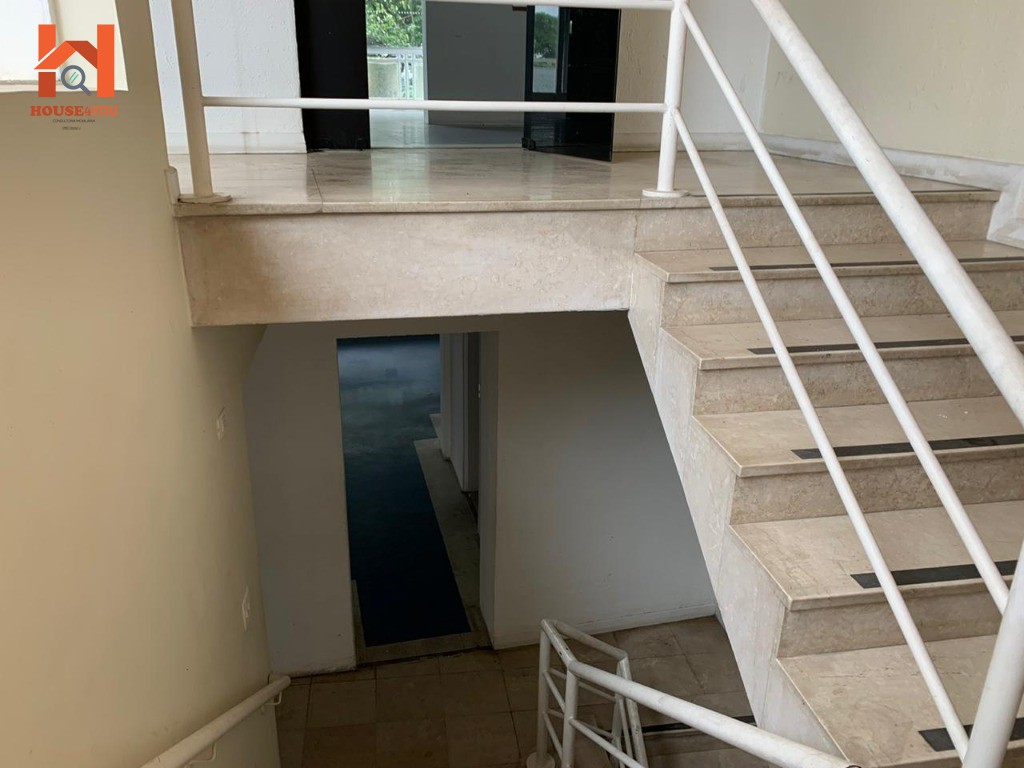 Casa Comercial para Locação ou Venda ideal para clínicas, escolas, escritórios de arquitetura, escritórios de advocacia, consulados