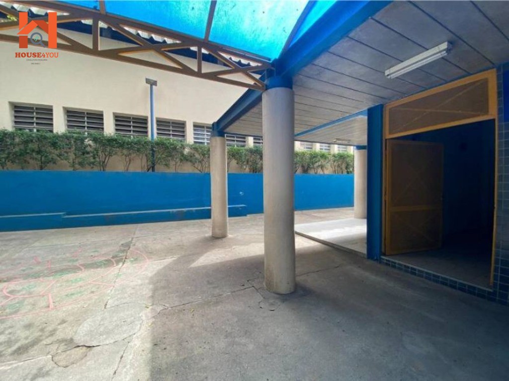 Prédio Comercial, no Bosque da Saúde de 1.150m², ideal para escolas técnicas, escolas de idiomas, escolas de cursos livres, clínicas, empresas