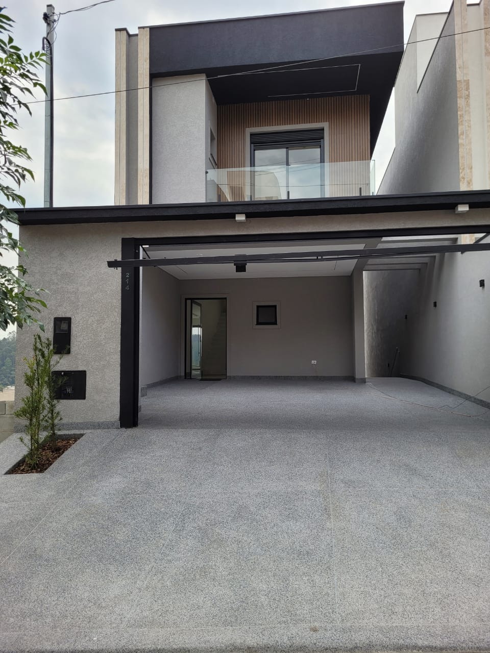 Casa, 3 quartos, 240 m² - Foto 1