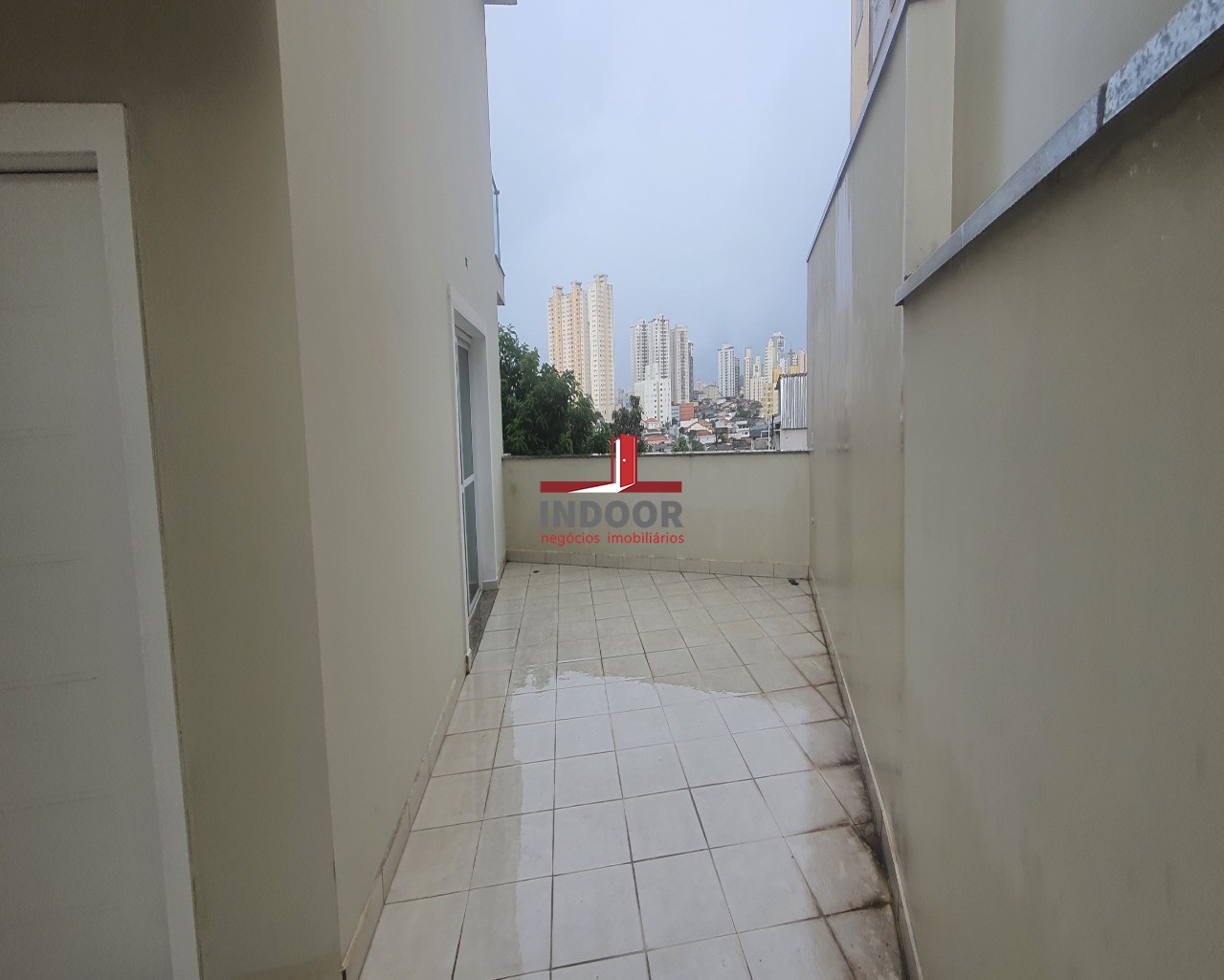 Imperdível oportunidade de adquirir casa com 3 quartos e 8 vagas de garagem no Lauzane Paulista, São Paulo-SP. Confira!