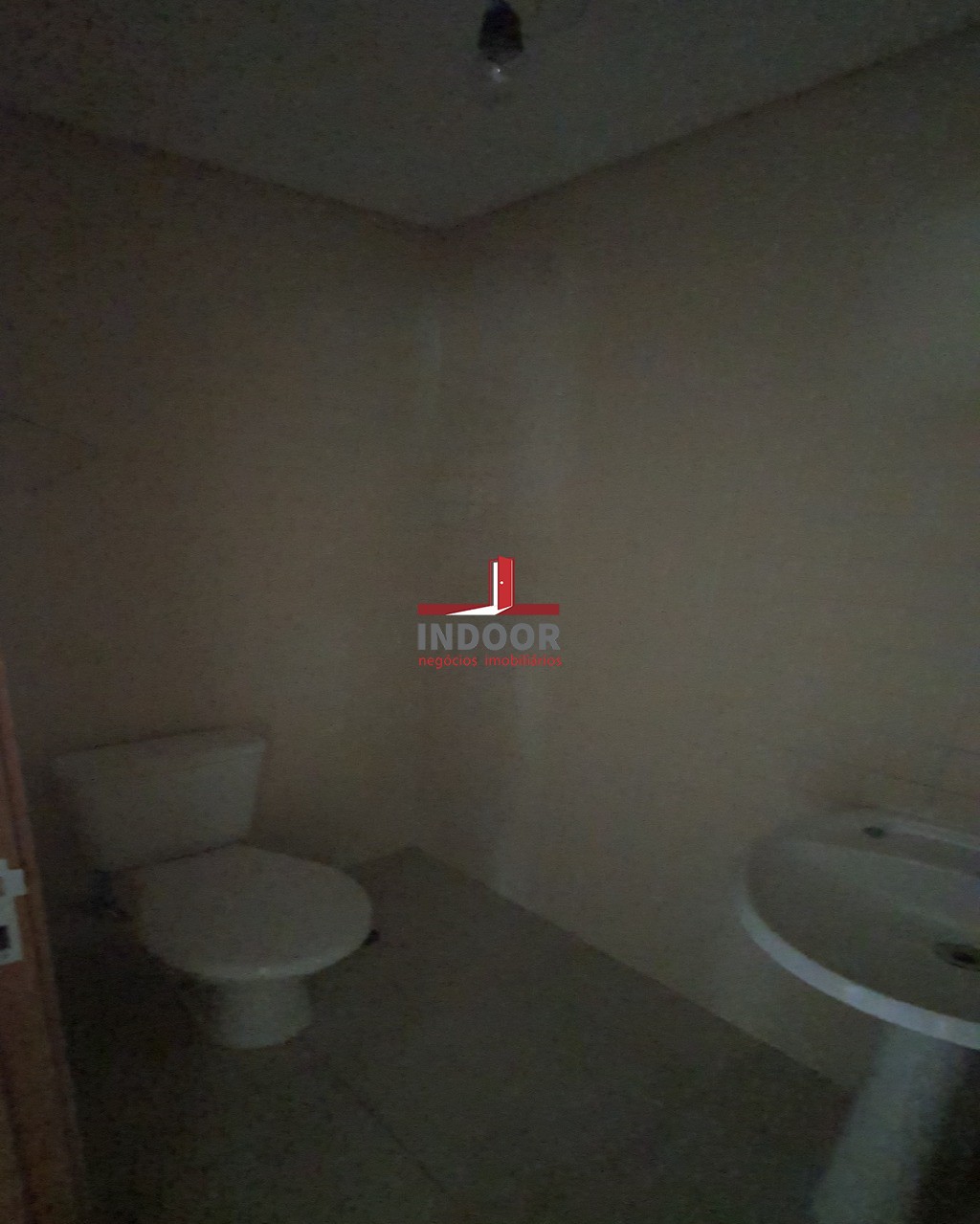 Imperdível oportunidade de adquirir casa com 3 quartos e 8 vagas de garagem no Lauzane Paulista, São Paulo-SP. Confira!