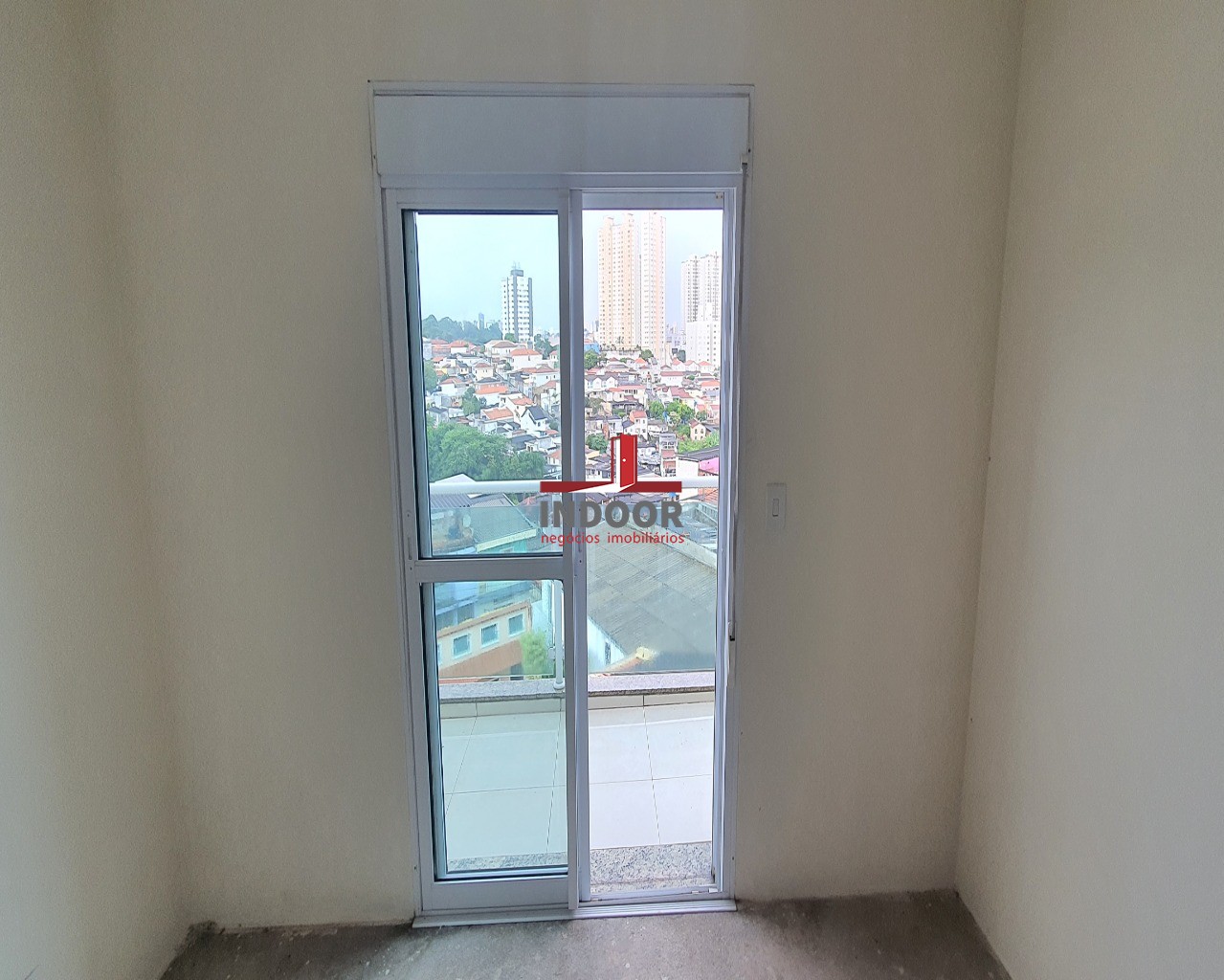 Imperdível oportunidade de adquirir casa com 3 quartos e 8 vagas de garagem no Lauzane Paulista, São Paulo-SP. Confira!
