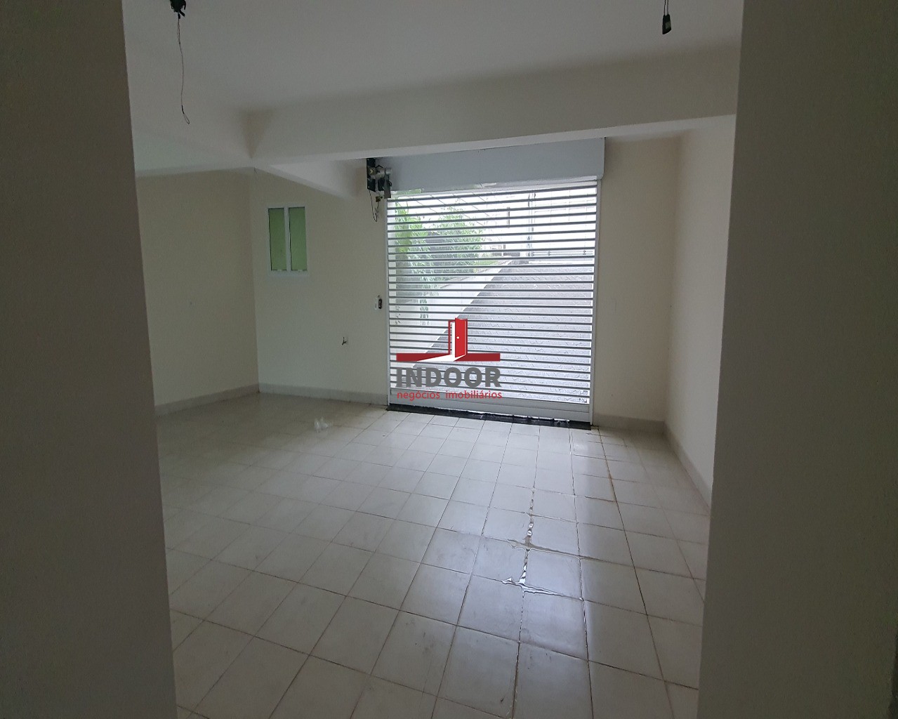 Imperdível oportunidade de adquirir casa com 3 quartos e 8 vagas de garagem no Lauzane Paulista, São Paulo-SP. Confira!