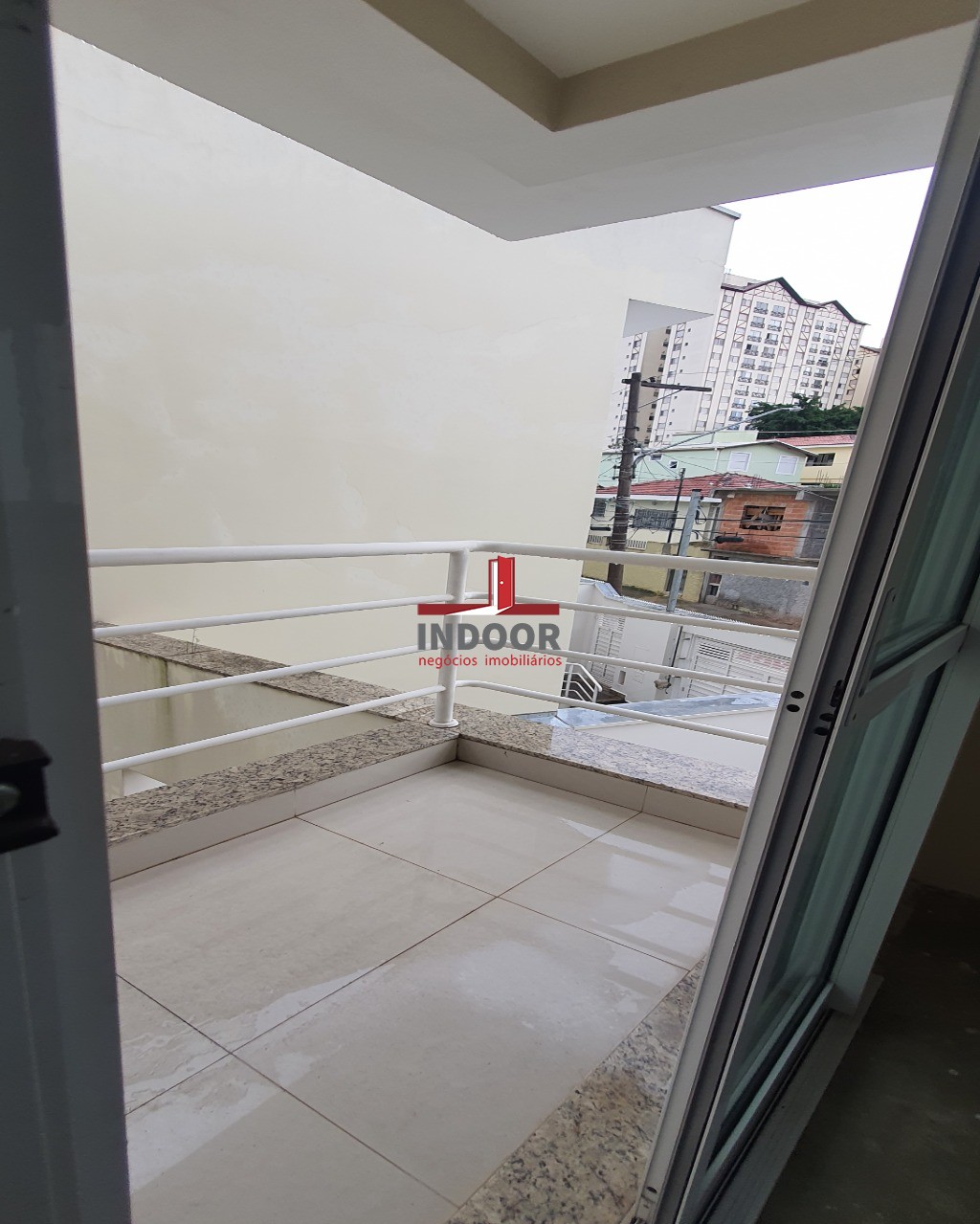 Imperdível oportunidade de adquirir casa com 3 quartos e 8 vagas de garagem no Lauzane Paulista, São Paulo-SP. Confira!