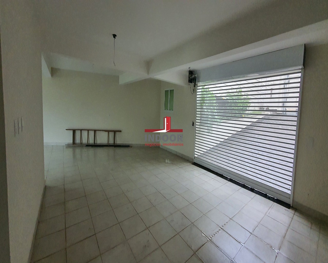 Imperdível oportunidade de adquirir casa com 3 quartos e 8 vagas de garagem no Lauzane Paulista, São Paulo-SP. Confira!