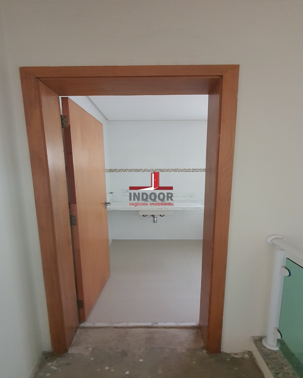 Imperdível oportunidade de adquirir casa com 3 quartos e 8 vagas de garagem no Lauzane Paulista, São Paulo-SP. Confira!