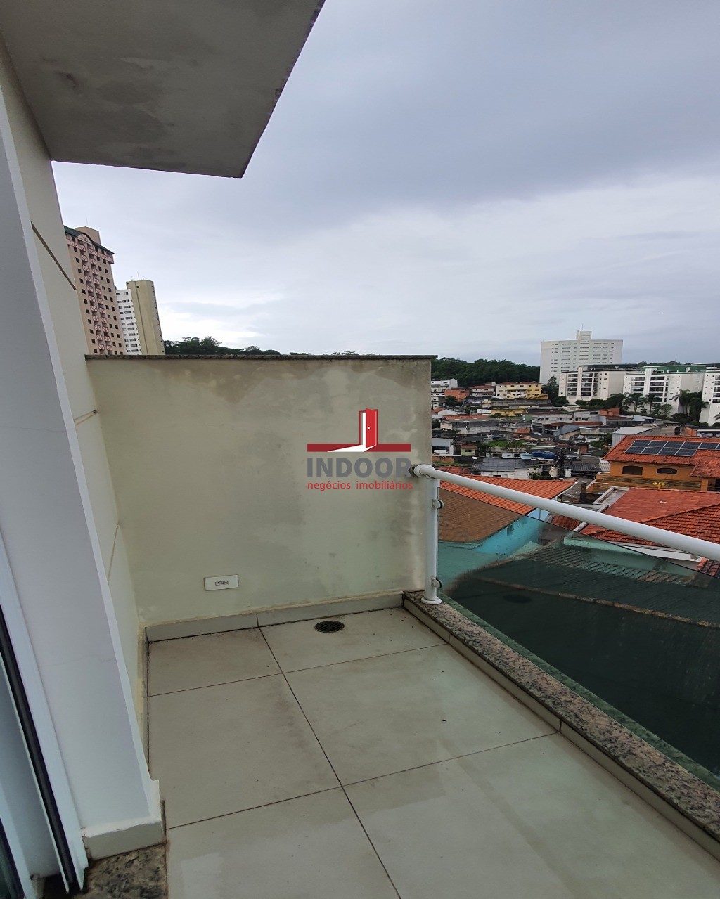 Imperdível oportunidade de adquirir casa com 3 quartos e 8 vagas de garagem no Lauzane Paulista, São Paulo-SP. Confira!