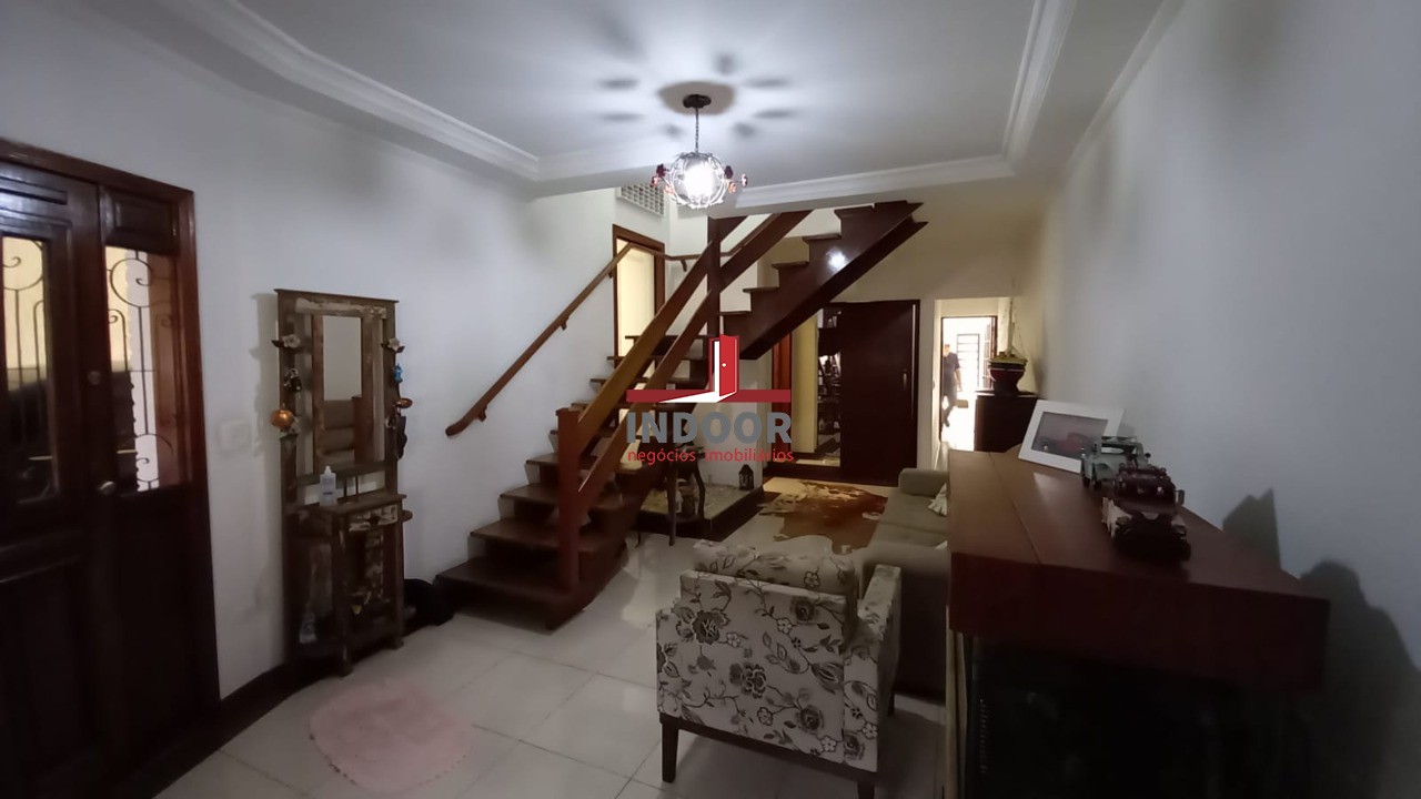 Imóvel de luxo: Casa à venda em São Paulo-SP, Parque Mandaqui, com 3 quartos, 3 suítes e 250m² de área!