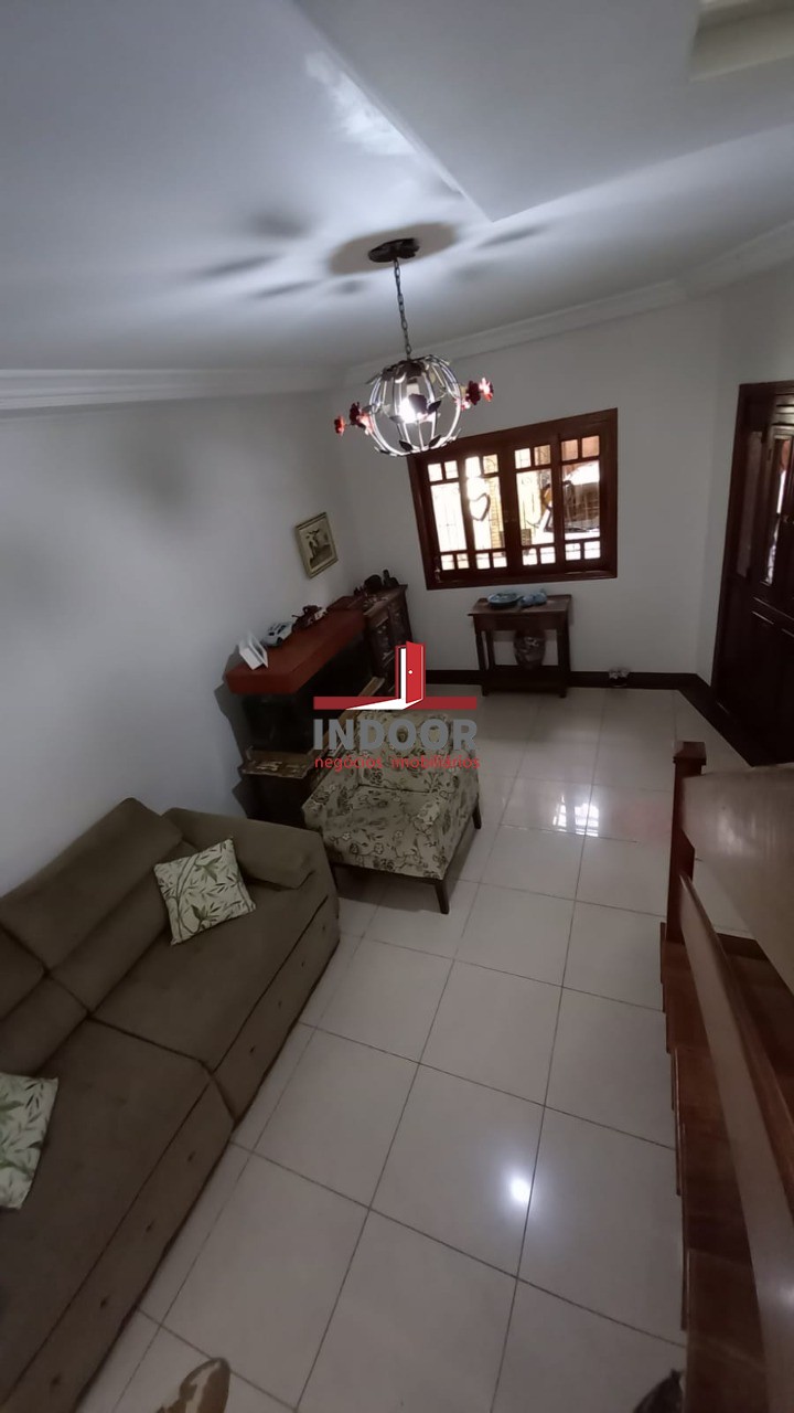 Imóvel de luxo: Casa à venda em São Paulo-SP, Parque Mandaqui, com 3 quartos, 3 suítes e 250m² de área!
