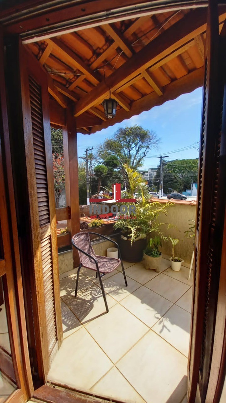 Imóvel de luxo: Casa à venda em São Paulo-SP, Parque Mandaqui, com 3 quartos, 3 suítes e 250m² de área!