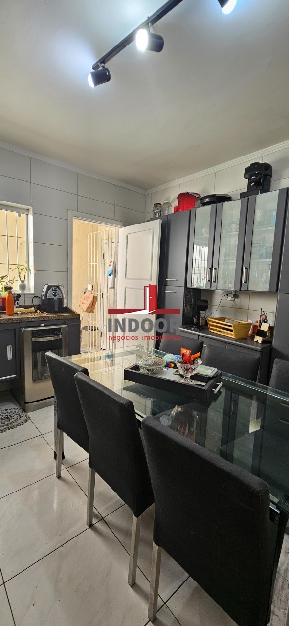 Casa, 3 quartos, 220 m² - Foto 8