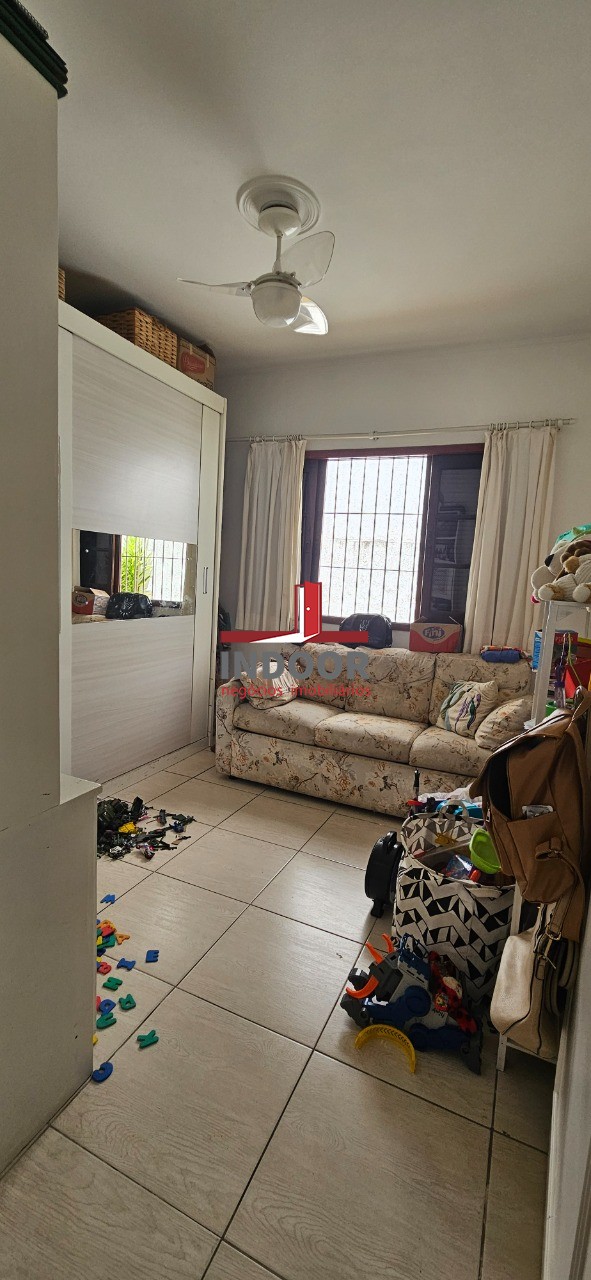 Casa, 3 quartos, 220 m² - Foto 14