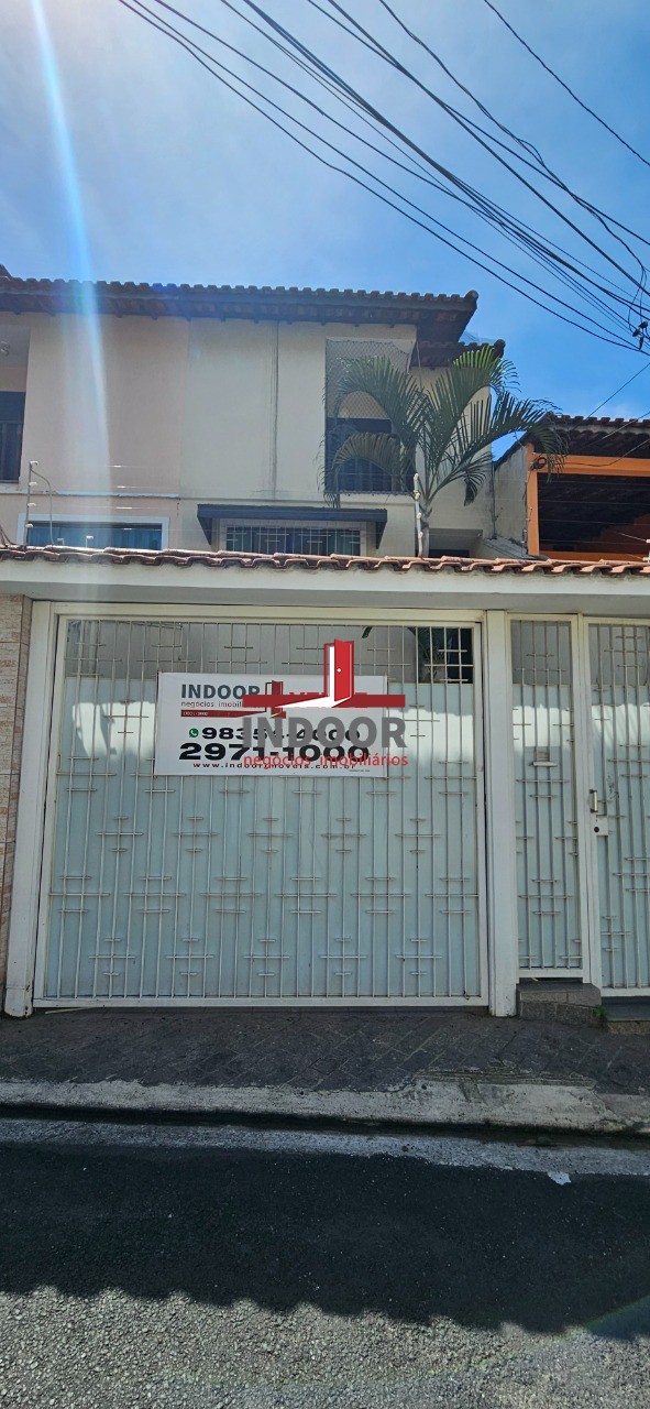 Casa, 3 quartos, 180 m² - Foto 1
