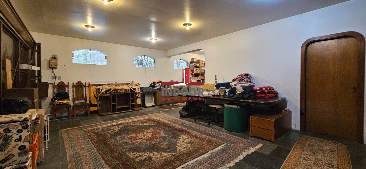 Casa, 5 quartos, 320 m² - Foto 2