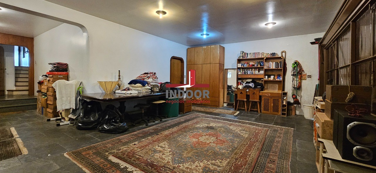 Casa, 5 quartos, 320 m² - Foto 1