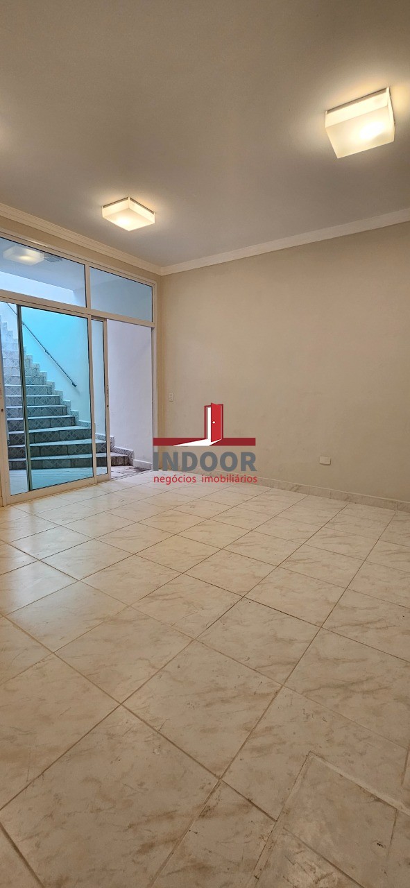 Casa, 3 quartos, 240 m² - Foto 28