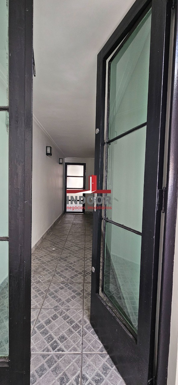 Casa, 3 quartos, 240 m² - Foto 3