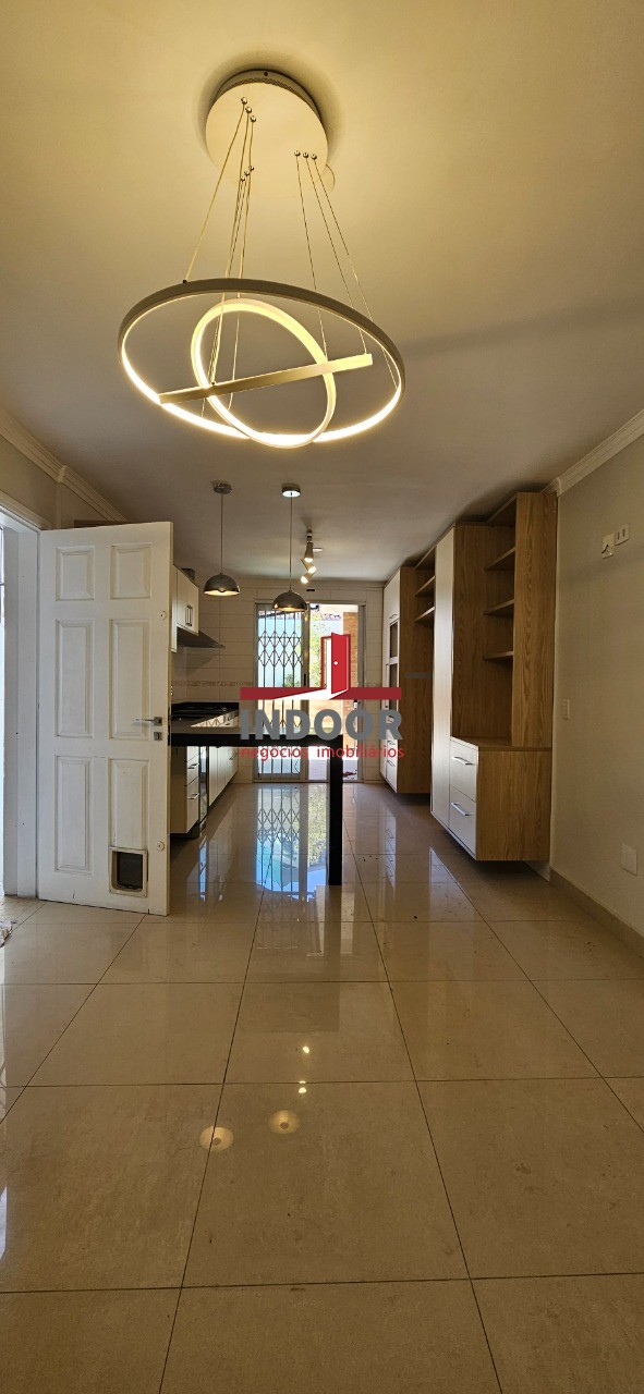 Casa, 3 quartos, 240 m² - Foto 10