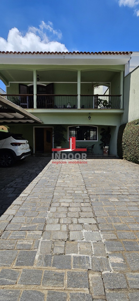 Casa, 4 quartos, 355 m² - Foto 2