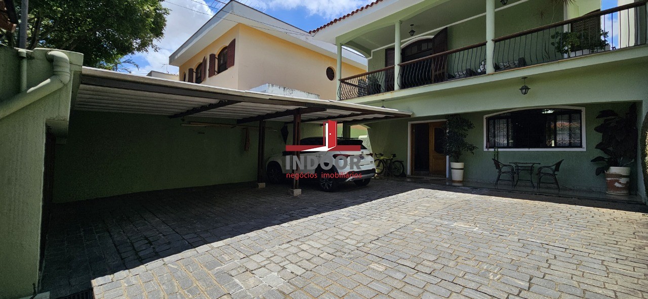 Casa, 4 quartos, 355 m² - Foto 1