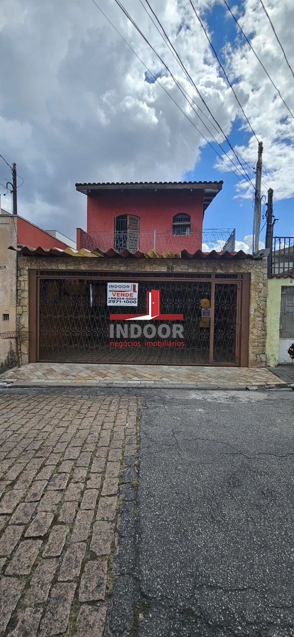Casa, 3 quartos, 210 m² - Foto 1