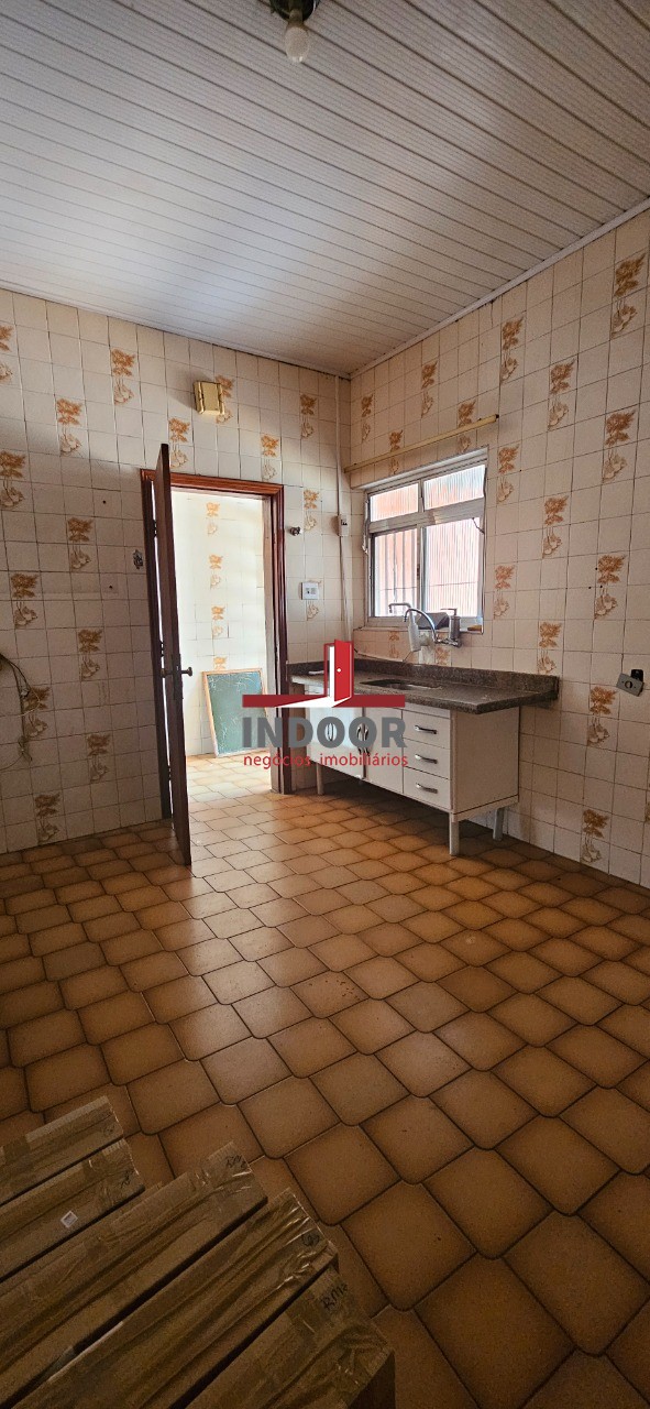 Casa, 3 quartos, 210 m² - Foto 36