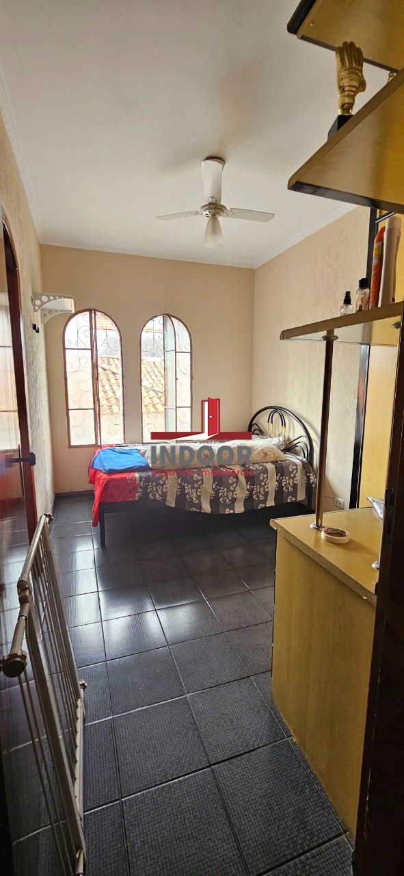 Casa, 3 quartos, 210 m² - Foto 47