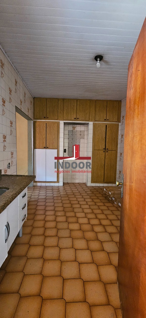 Casa, 3 quartos, 210 m² - Foto 35
