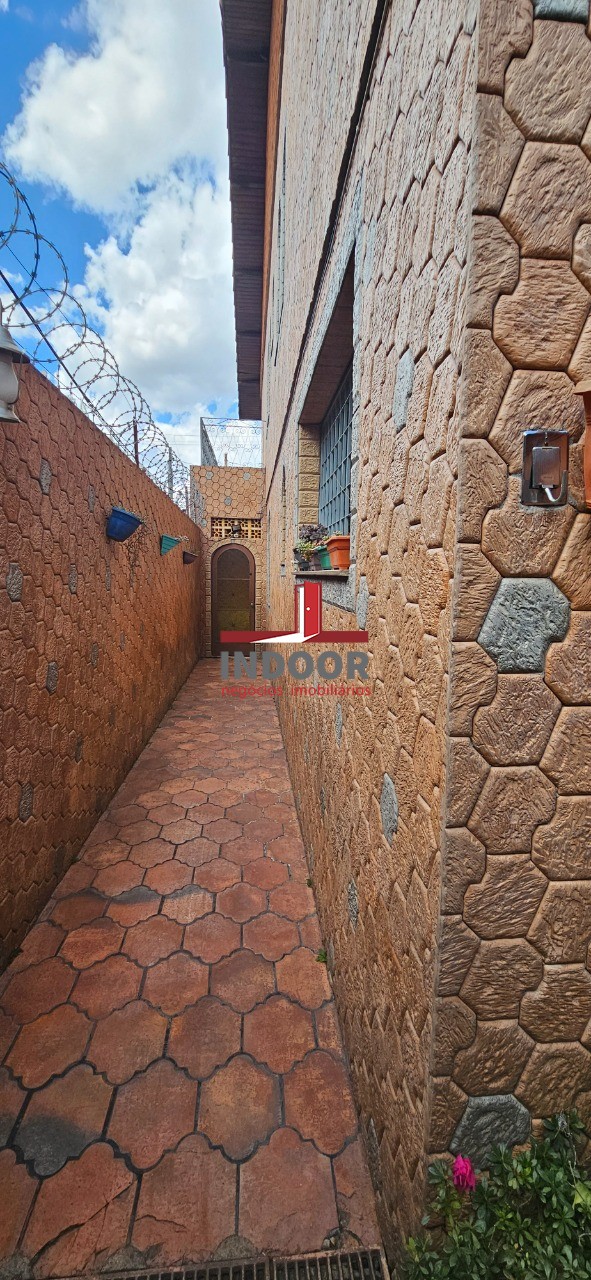 Casa, 3 quartos, 210 m² - Foto 25