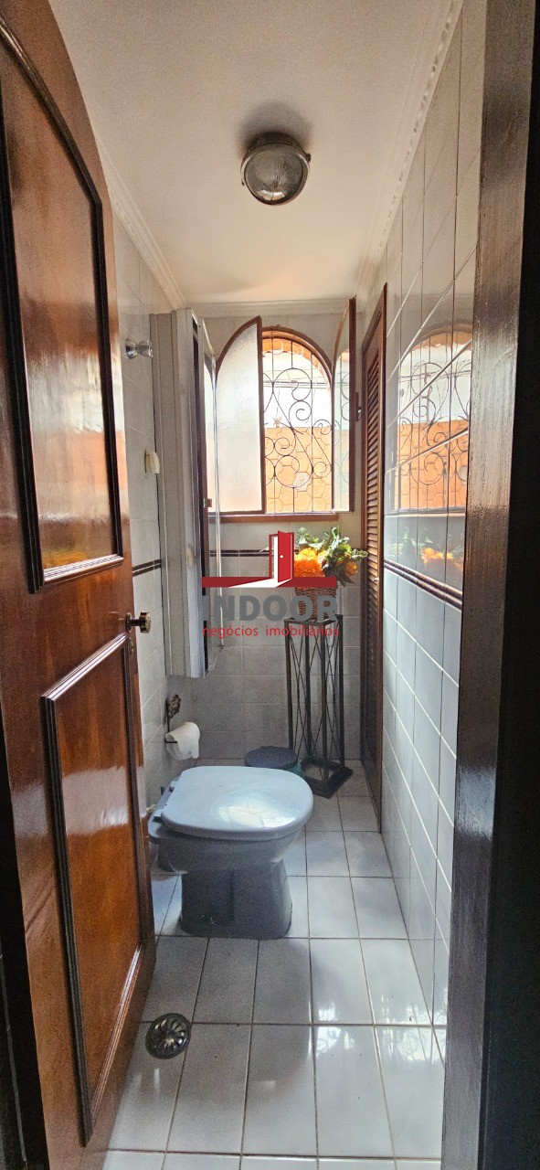 Casa, 3 quartos, 210 m² - Foto 12
