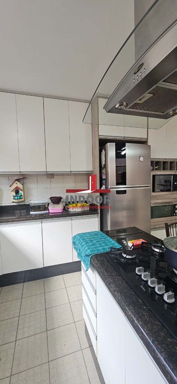 Casa, 3 quartos, 210 m² - Foto 19