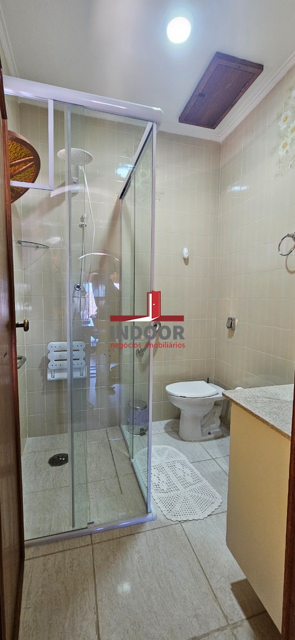 Casa, 3 quartos, 240 m² - Foto 37