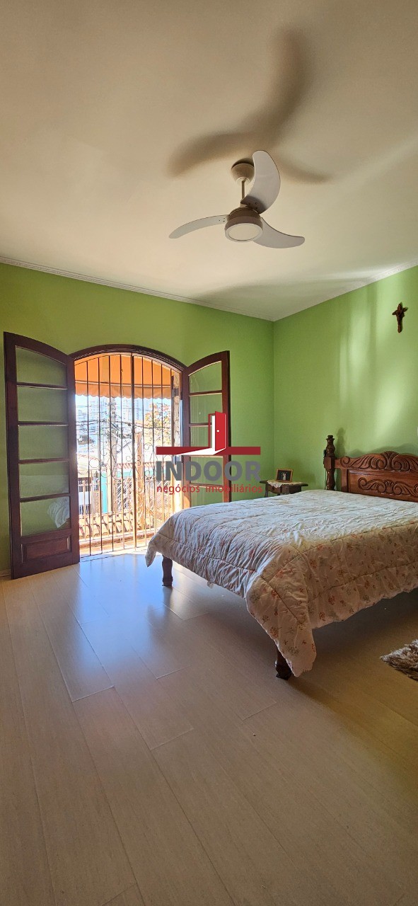 Casa, 3 quartos, 240 m² - Foto 29