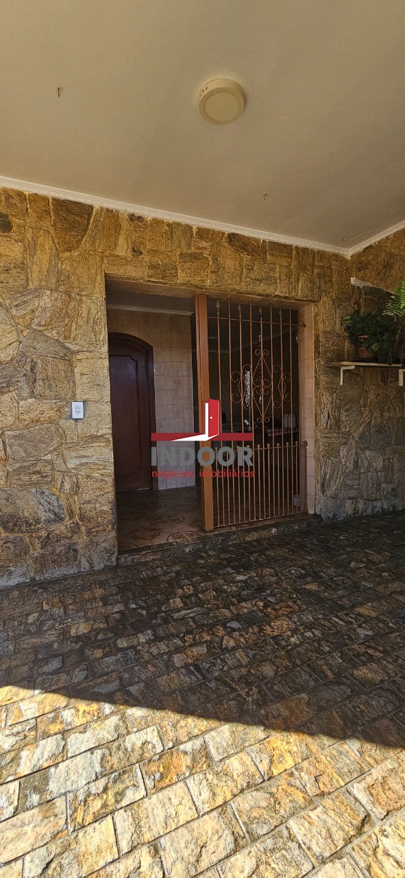 Casa, 3 quartos, 240 m² - Foto 58
