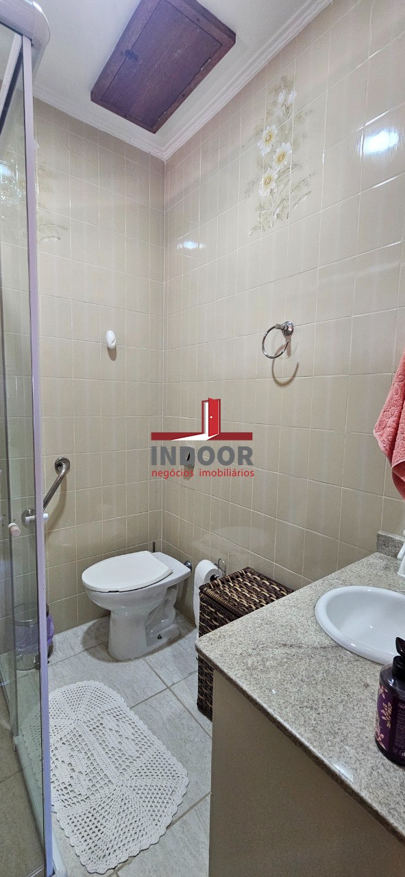 Casa, 3 quartos, 240 m² - Foto 38
