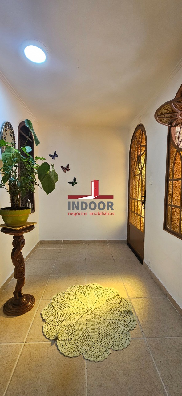 Casa, 3 quartos, 240 m² - Foto 3