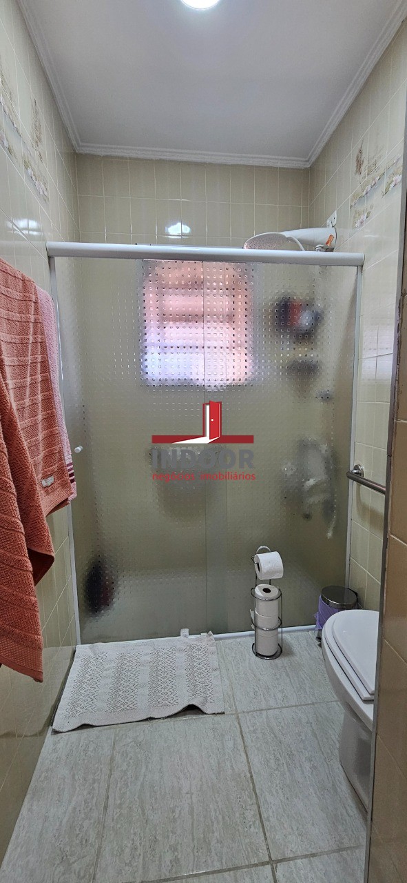 Casa, 3 quartos, 240 m² - Foto 18